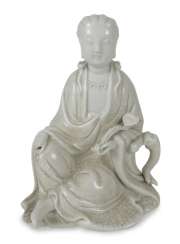 Dehua porcelain figure of the seated Guanyin Dehua porcelain figure of the seated Guanyin