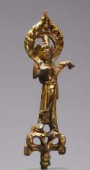 RARE SMALL BRONZE FIGURINE OF A BODHISATTVA (PUSA) RARE SMALL BRONZE FIGURINE OF A BODHISATTVA (PUSA)