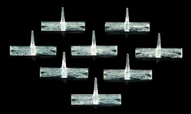 EIGHT RENÉ LALIQUE GLASS 'LIBELLULE' KNIFE RESTS EIGHT RENÉ LALIQUE GLASS 'LIBELLULE' KNIFE RESTS
