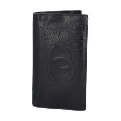 CHANEL VINTAGE wallet, 2004/2005 collection. CHANEL VINTAGE wallet, 2004/2005 collection.