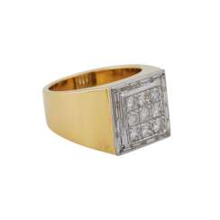 Ring with diamonds totaling approx. 1.7 ct, Ring with diamonds totaling approx. 1.7 ct,