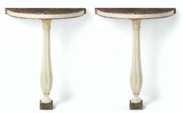 A PAIR OF ITALIAN WHITE AND RED-FIGURED MARBLE CONSOLES A PAIR OF ITALIAN WHITE AND RED-FIGURED MARBLE CONSOLES