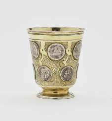 Coin Cup Coin Cup