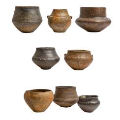 Prehistoric pottery from the bronze age/iron age - Prehistoric pottery from the bronze age/iron age -