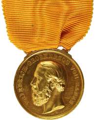 Large Golden merit medal Large Golden merit medal