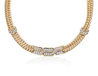 VAN CLEEF & ARPELS DIAMOND AND GOLD NECKLACE VAN CLEEF & ARPELS DIAMOND AND GOLD NECKLACE