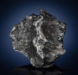 SIKHOTE-ALIN METEORITE ORIGINATING FROM THE HISTORIC LOW-ALTITUDE EXPLOSION SIKHOTE-ALIN METEORITE ORIGINATING FROM THE HISTORIC LOW-ALTITUDE EXPLOSION