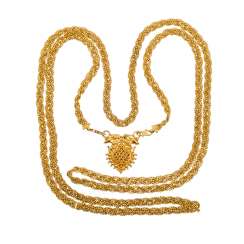High-profile gold chain in the complex High-profile gold chain in the complex