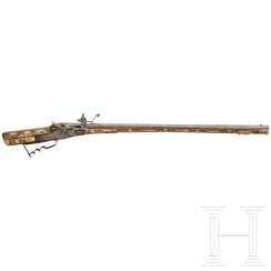 Richly legged hunting wheel lock rifle, Silesia, around 1700 Richly legged hunting wheel lock rifle, Silesia, around 1700