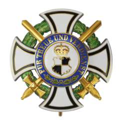 Hohenzollern: Princely Hohenzollern Cher Orders Of The House, 2. Model (since 1851), cross of honour 1. Class with swords. Hohenzollern: Princely Hohenzollern Cher Orders Of The House, 2. Model (since 1851), cross of honour 1. Class with swords.