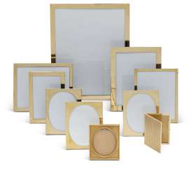 A GROUP OF TEN GOLD PICTURE FRAMES A GROUP OF TEN GOLD PICTURE FRAMES