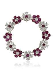 J.E. CALDWELL & CO. RUBY AND DIAMOND BROOCH J.E. CALDWELL & CO. RUBY AND DIAMOND BROOCH