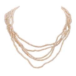 5-row natural pearl necklace with diamond-set Clasp 5-row natural pearl necklace with diamond-set Clasp