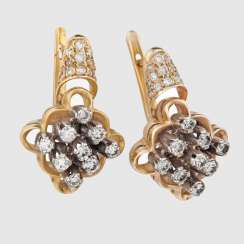 Boucles d'oreilles avec diamants Boucles d'oreilles avec diamants