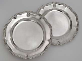 Two round plates from the so-called '' Bamberg Service ''. Augsburg, 1769 - 1771, Christian II Drentwett Two round plates from the so-called '' Bamberg Service ''. Augsburg, 1769 - 1771, Christian II Drentwett