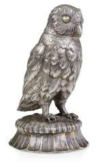 Tinkspiel of silver in the Form of an owl Tinkspiel of silver in the Form of an owl