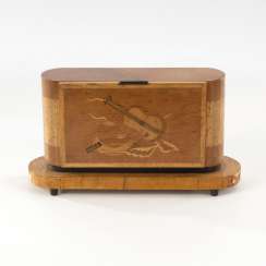 Art Deco smoke Cabinet with music box and dancing couple Art Deco smoke Cabinet with music box and dancing couple