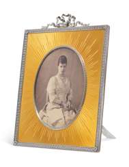 A GUILLOCHÉ ENAMEL SILVER-MOUNTED PHOTOGRAPH FRAME A GUILLOCHÉ ENAMEL SILVER-MOUNTED PHOTOGRAPH FRAME