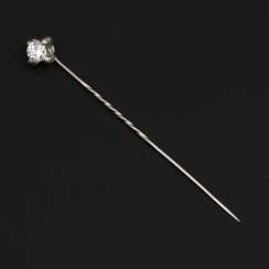 Lapel/tie pin with brilliant solitaire Lapel/tie pin with brilliant solitaire