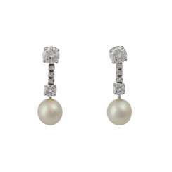 Earrings with 4 brilliant-cut diamonds, together approx 1,25 ct, Earrings with 4 brilliant-cut diamonds, together approx 1,25 ct,