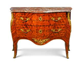 A LOUIS XV ORMOLU-MOUNTED AND BRASS-INLAID ROSEWOOD, KINGWOOD AND SYCAMORE PARQUETRY COMMODE A LOUIS XV ORMOLU-MOUNTED AND BRASS-INLAID ROSEWOOD, KINGWOOD AND SYCAMORE PARQUETRY COMMODE