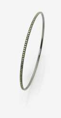 Bangle bracelet with sapphires Bangle bracelet with sapphires