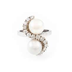 PEARL RING WITH DIAMONDS PEARL RING WITH DIAMONDS