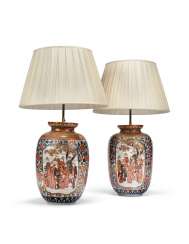 A PAIR OF JAPANESE IMARI PORCELAIN VASES, MOUNTED AS LAMPS A PAIR OF JAPANESE IMARI PORCELAIN VASES, MOUNTED AS LAMPS