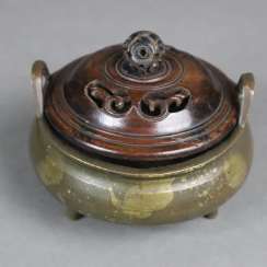 Small incense burner Small incense burner