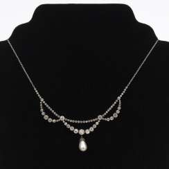 Decorative Art Deco necklace with old European cut diamonds, diamond roses and Decorative Art Deco necklace with old European cut diamonds, diamond roses and