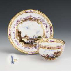 Coupling and saucer with Kauffahrte painting Coupling and saucer with Kauffahrte painting