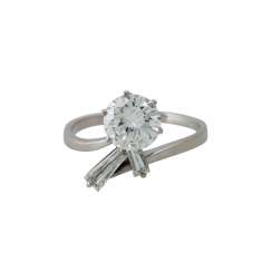 Ring with diamonds of approximately 1.5 ct, Ring with diamonds of approximately 1.5 ct,