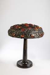 Table lamp with amber Table lamp with amber