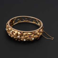 Decorative bangle with opal and Rubi Decorative bangle with opal and Rubi