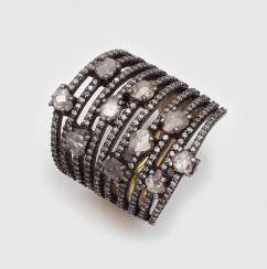 Extravaganter Diamantring Extravaganter Diamantring