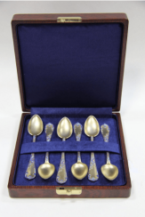 Six teaspoons Six teaspoons