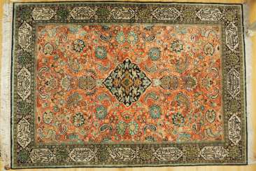 Prayer rug 155 x 110. Prayer rug 155 x 110.