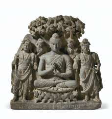 A RARE AND MAGNIFICENT GRAY SCHIST RELIEF TRIAD OF BUDDHA SH... A RARE AND MAGNIFICENT GRAY SCHIST RELIEF TRIAD OF BUDDHA SH...