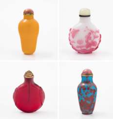 Lot: 4 Snuff Bottles Lot: 4 Snuff Bottles