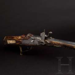 Wheel lock rifle with stag horn shaft, historicism, using original parts Wheel lock rifle with stag horn shaft, historicism, using original parts