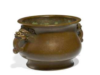 Incense burner with lion handles Incense burner with lion handles