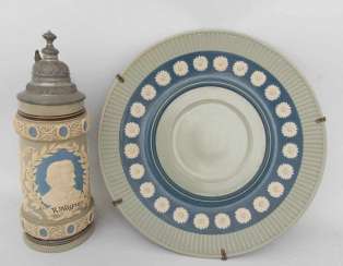 METTLACH, Villeroy & Boch, Zierkrug Richard Wagner wall plates and Decorative, Germany, 20. Century METTLACH, Villeroy & Boch, Zierkrug Richard Wagner wall plates and Decorative, Germany, 20. Century