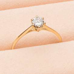 Ring with brilliant solitaire Ring with brilliant solitaire