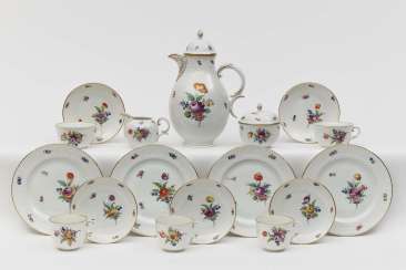 Kaffee-/Teeservice, 39 Teile Kaffee-/Teeservice, 39 Teile