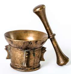 Spanish mortar with pestle Spanish mortar with pestle