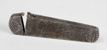 Needle container 17. Century Needle container 17. Century