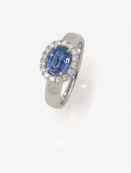Ring with sapphire and diamonds Ring with sapphire and diamonds
