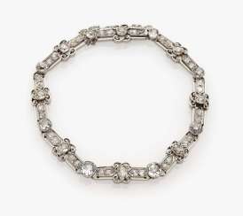 Link bracelet with diamonds Link bracelet with diamonds