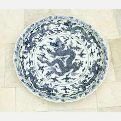 Extraordinary and particular large Chinese blue and white porcelain bowl Extraordinary and particular large Chinese blue and white porcelain bowl
