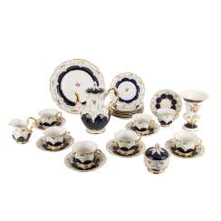 MEISSEN prunk service for 7 persons: 'B-Form', 1. and 2. Choice, 20. Century MEISSEN prunk service for 7 persons: 'B-Form', 1. and 2. Choice, 20. Century